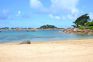 Wall Mural - View at the Island Costaérès with its castle, Pink Granite Coast or Cote de Granite Rose in Brittany, France