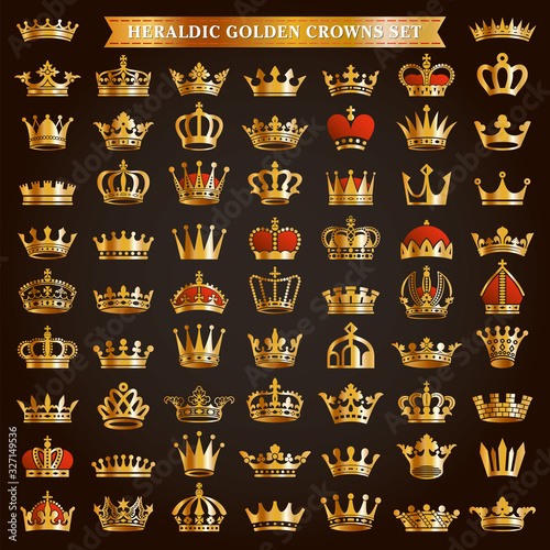 Fotomural Big set of golden crown icons