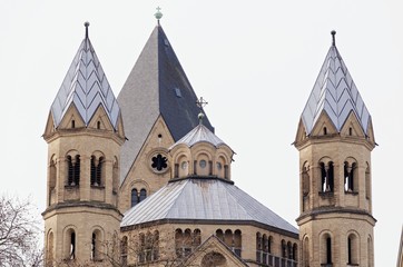 Wall Mural - Romanesque church Basilica of the Holy Apostles, Cologne