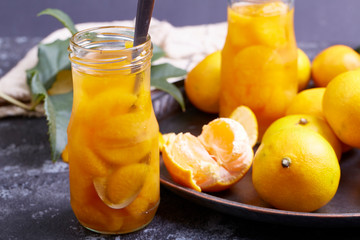 Canvas Print - Canned oranges