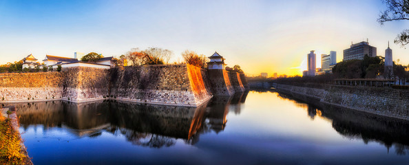 Poster - JP Osaka Castle moat rise pan