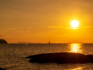 Wall Mural - Beautiful sunset above the sea