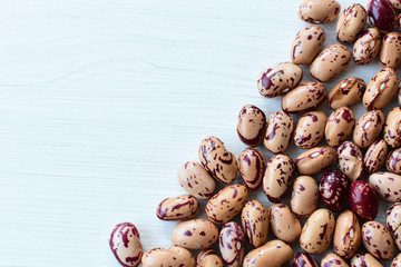 Raw bean grains (Phaseolus vulgaris) displayed in bowl