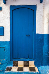 Canvas Print - Morocco doors and windows