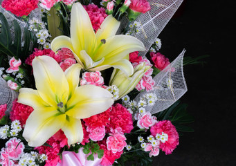 Wall Mural - Mix flowers  in bouquet at flower market,pattern background,selective focus