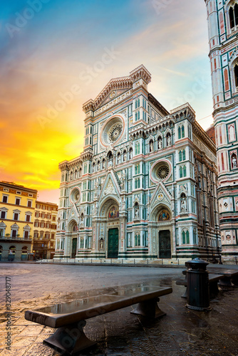 Cuadros en Lienzo Famous basilica in Florence