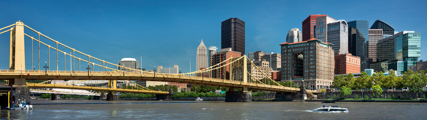 Wall Mural - City skyline panoramic view over the Allegheny River and Roberto Clemente Bridge in downtown Pittsburgh Pennsylvania USA