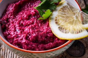 Poster - Beetroot horseradish  hummus served with whole grain bread