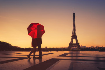 couple travel to paris, silhouette of lovers kissing near eiffel tower, romantic escape destination 