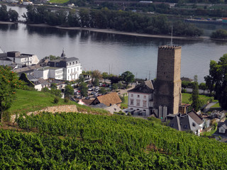 Sticker - Rüdesheim mit der Boosenburg