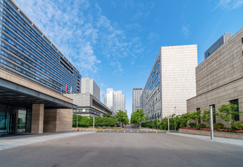 Canvas Print - Modern office building in a big city