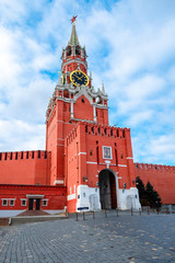 Wall Mural - Moscow Kremlin with Spassky Tower in center city on Red Square, Moscow, Russia