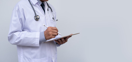 Sticker - Doctor using digital tablet in hospital