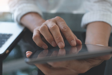 Man using tablet