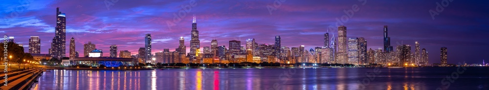 Chicago downtown buildings skyline evening sunset dusk  - obrazy, fototapety, plakaty 