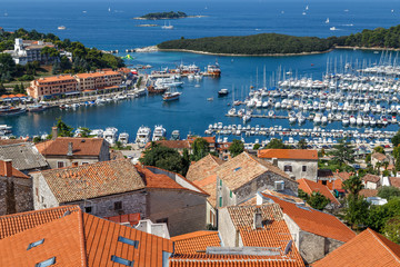 Poster - VRSAR / CROATIA - AUGUST 2015: View to the old town and harbour of Vrsar, Istria, Croatia