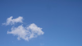 Fototapeta Niebo - 푸른 하늘 아래 이쁜 구름
