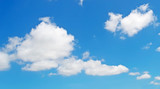 Fototapeta Na sufit - Soft clouds and blue sky in the springtime
