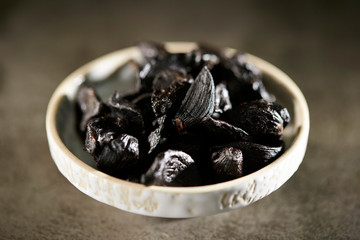 Canvas Print - Fermented black garlic