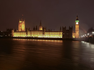 Wall Mural - Houses of Parliament in London at night