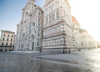 Wall Mural - beautiful view of the florence cathedral in the morning