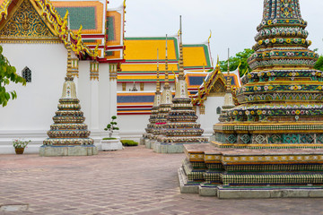 Wall Mural - Classical Thai architecture of Wat Pho public temple in Bangkok, Thailand.