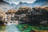 Fototapeta Łazienka - Isle of Skye Mountains Scotland
