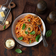 Canvas Print - spaghetti pasta with tomato sauce  in white bowl