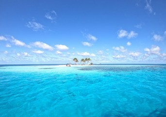 Picture perfect tropical island off the coast of belize 