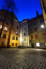 le vieux cartier de Katarina – Sofia sous les lumières nocturnes de la ville de Stockholm en Suède