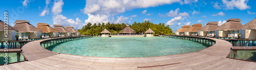 Fotomural Maldives water villa - bungalows panorama