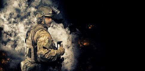 Obraz na płótnie żołnierz widok wojskowy