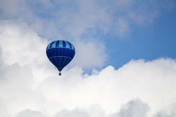 Hot air balloon