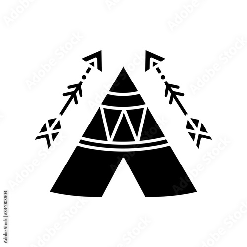 Fotomural Tribal teepee in boho style black glyph icon