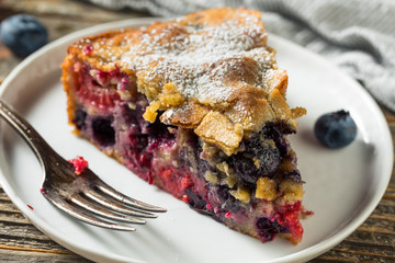 Wall Mural - Homemade Summer Berry Buckle Cake