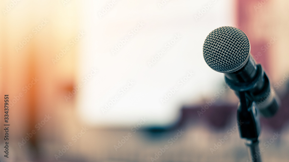 Microphone voice speaker in business seminar, speech presentation, town hall meeting, lecture hall or conference room in corporate or community event for host or townhall public hearing - obrazy, fototapety, plakaty 