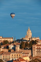 Wall Mural - Cathedral of Segovia balloon