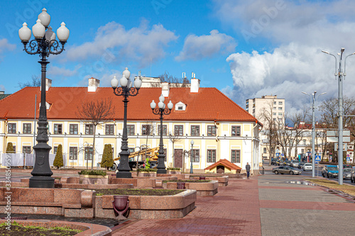 Antoni Tyzenhaus square. Grodno city © Pavel Parmenov