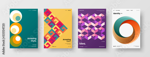 Cuadros en Lienzo Company identity brochure template collection