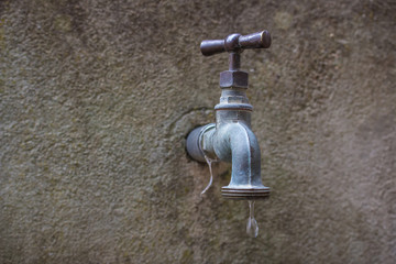 Old water tap - leak waste