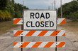 road closed sign (USA/North American road sign)