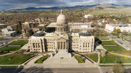 Wall Mural - Capital building in downtown boise during the day