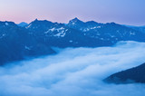 Fototapeta Natura - Mountain landscape at dawn, Cascade range, Mt. Ranier National Park, Washington, USA