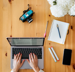 Freelance entrepreneur woman