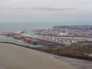 Wall Mural - vue du port du Havre en France