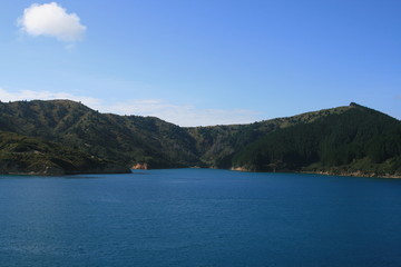 Naklejka na meble lake in the mountains with blue sky