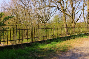 Wall Mural - Alte Brücke über die Eisenbahnstrecke zwischen Fröndenberg und Schwerte in Nordrhein-Westfalen