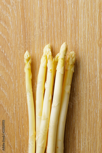 ホワイトアスパラ　White asparagus © Nishihama
