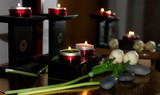 Fototapeta  - masaż znicz świeczka kwiat  świecznik