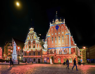 Wall Mural - House of the Blackheads at Christmas in Riga at night